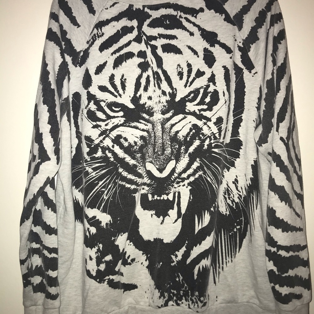 Tiger Sweater - Picture 3 of 3